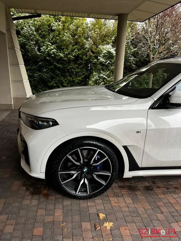 2019' BMW X7 Xdrive30D Sport photo #6