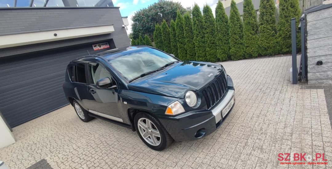 2008' Jeep Compass photo #6