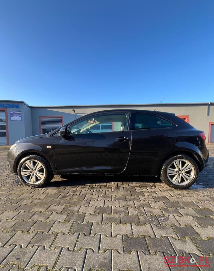 2010' SEAT Ibiza Sc 1.4 16V Entry photo #1