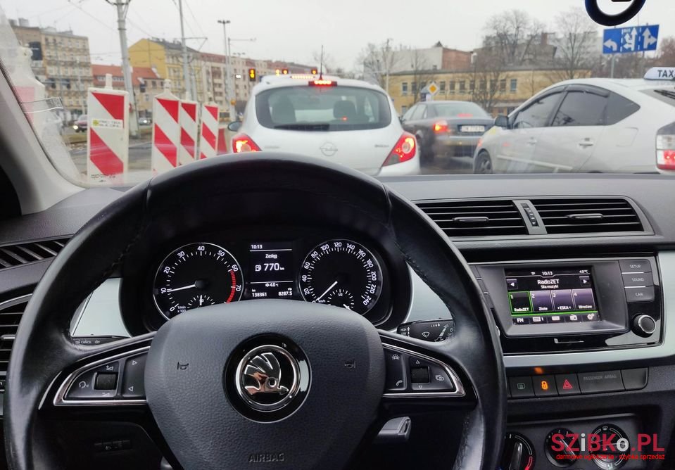 2017' Skoda Fabia photo #4