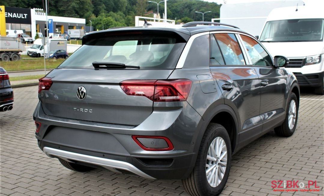 2022' Volkswagen T-Roc photo #4