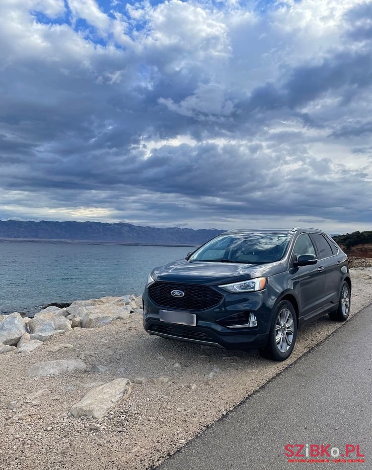 2019' Ford Edge photo #1