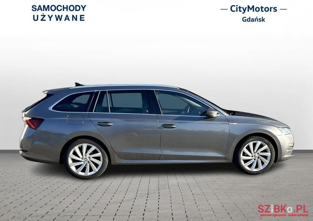 2022' Skoda Octavia photo #4