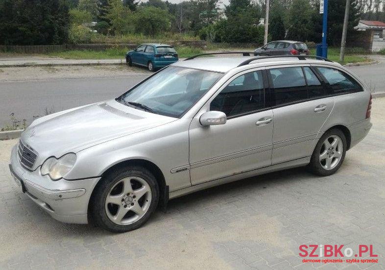2001' Mercedes-Benz Klasa C photo #1