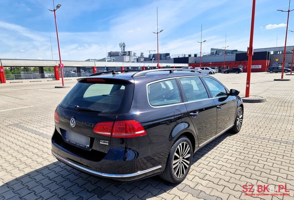 2014' Volkswagen Passat photo #2