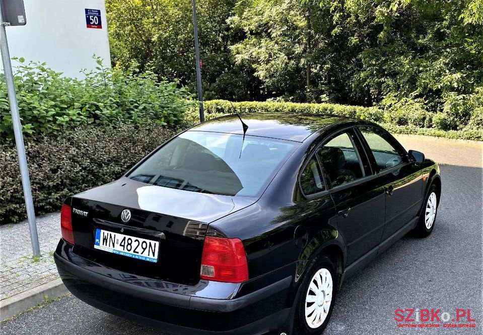1996' Volkswagen Passat photo #4
