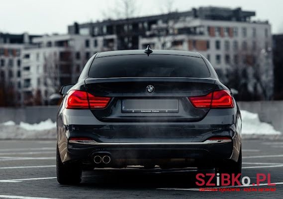 2019' BMW 4 Series 430I Gran Coupe photo #4