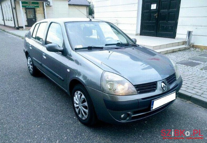 2004' Renault Thalia photo #1