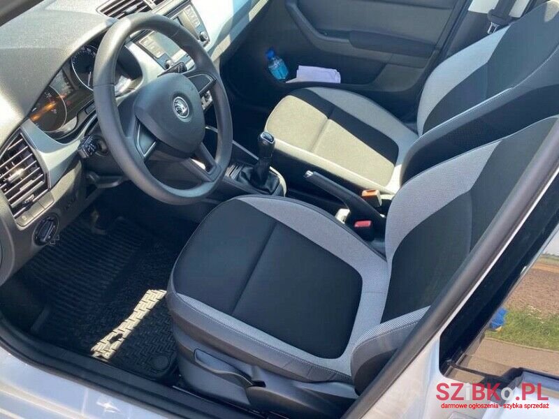 2017' Skoda Fabia photo #4