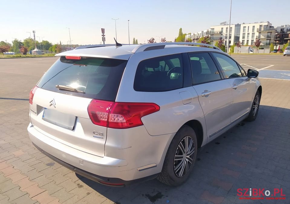 2009' Citroen C5 photo #3