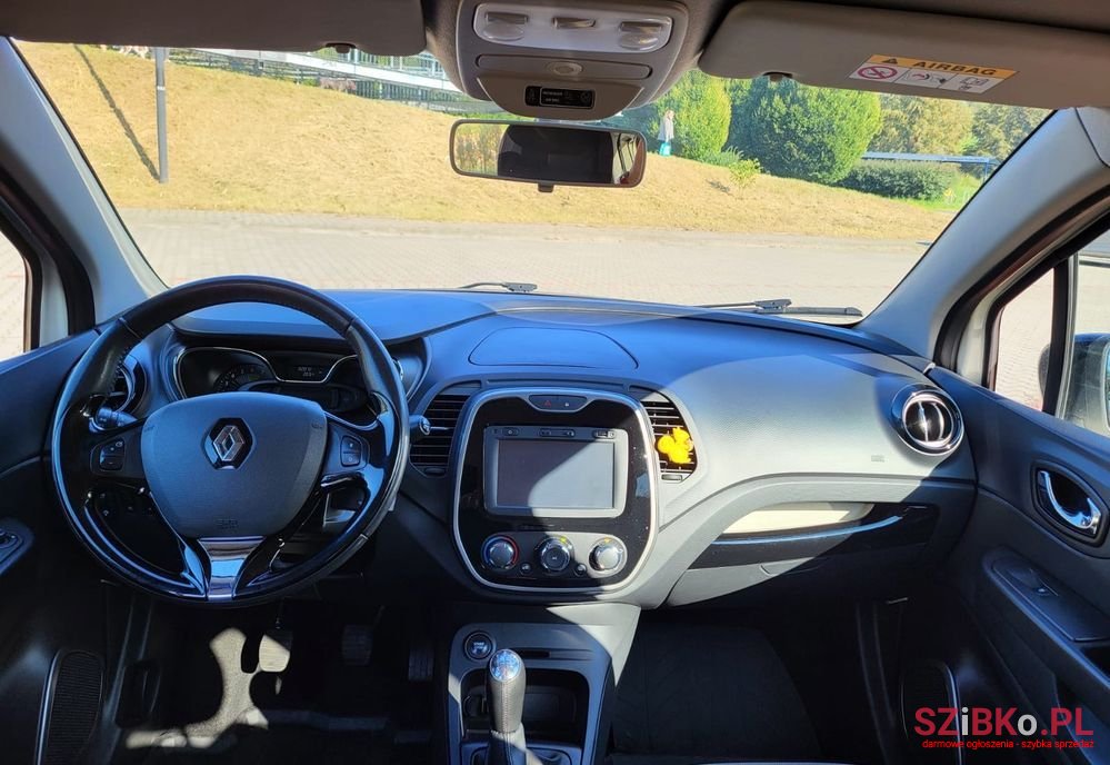 2015' Renault Captur photo #4