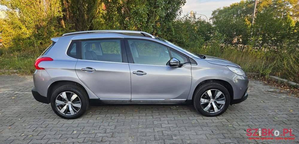 2014' Peugeot 2008 photo #2