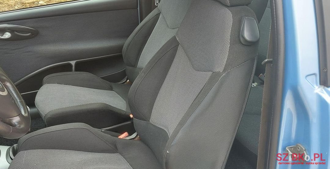 2004' Fiat Punto photo #6