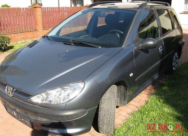 2005' Peugeot 206 photo #2