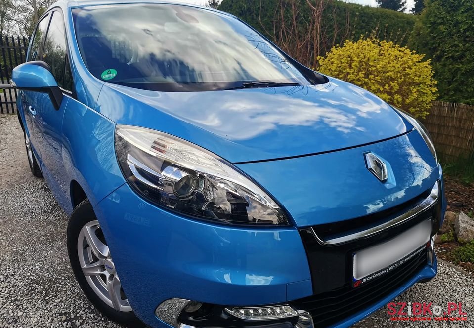 2013' Renault Scenic photo #6