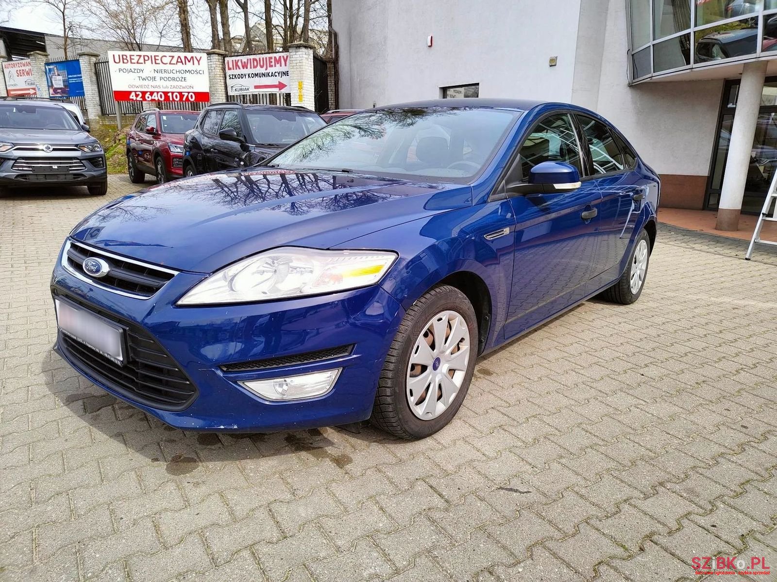 2011' Ford Mondeo photo #3