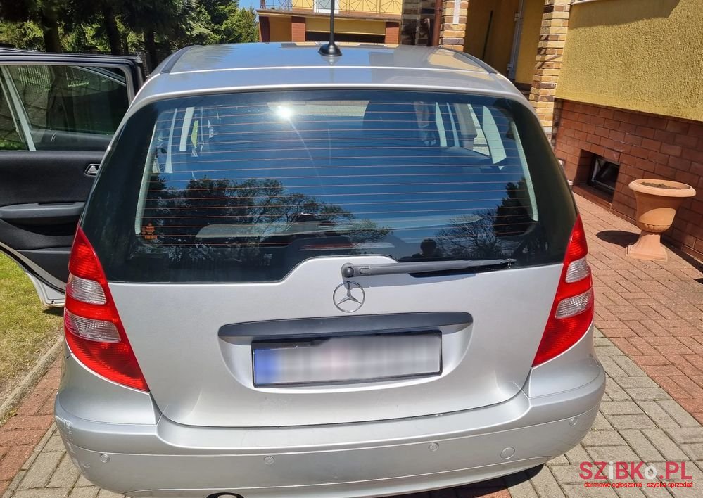 2006' Mercedes-Benz A-Class 150 Classic photo #3