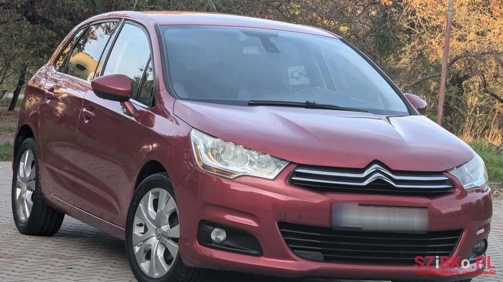 2012' Citroen C4 Hdi 110 Exclusive photo #3