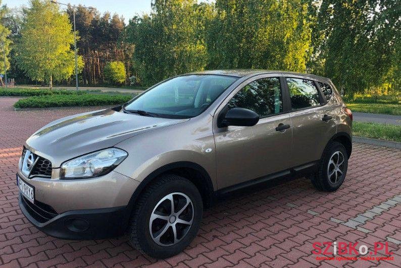 2010' Nissan Qashqai photo #2