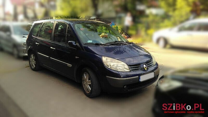 2005' Renault Scenic photo #1