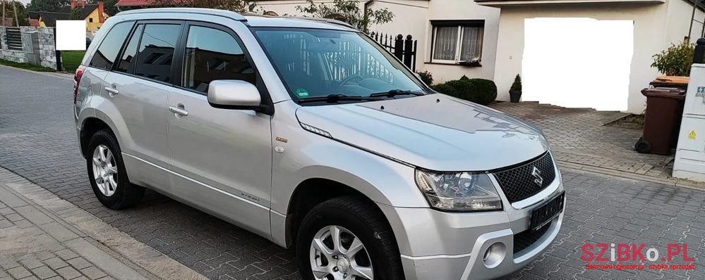 2008' Suzuki Grand Vitara photo #4