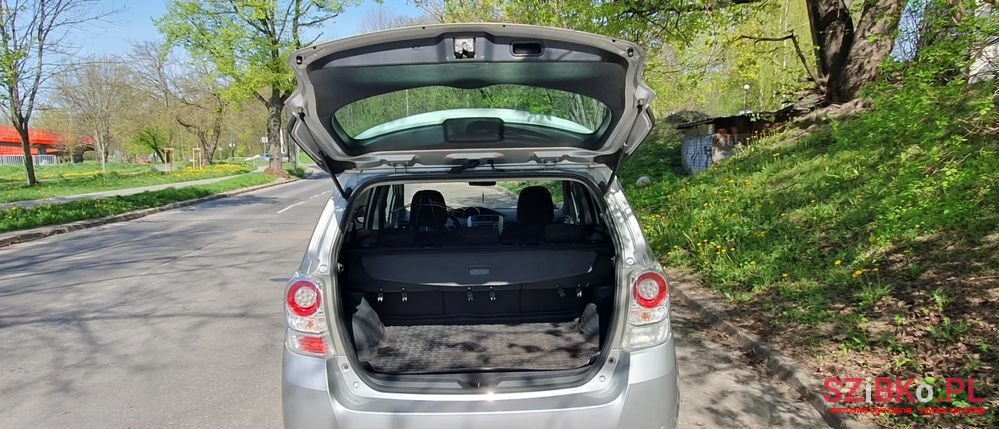 2012' Toyota Verso photo #6