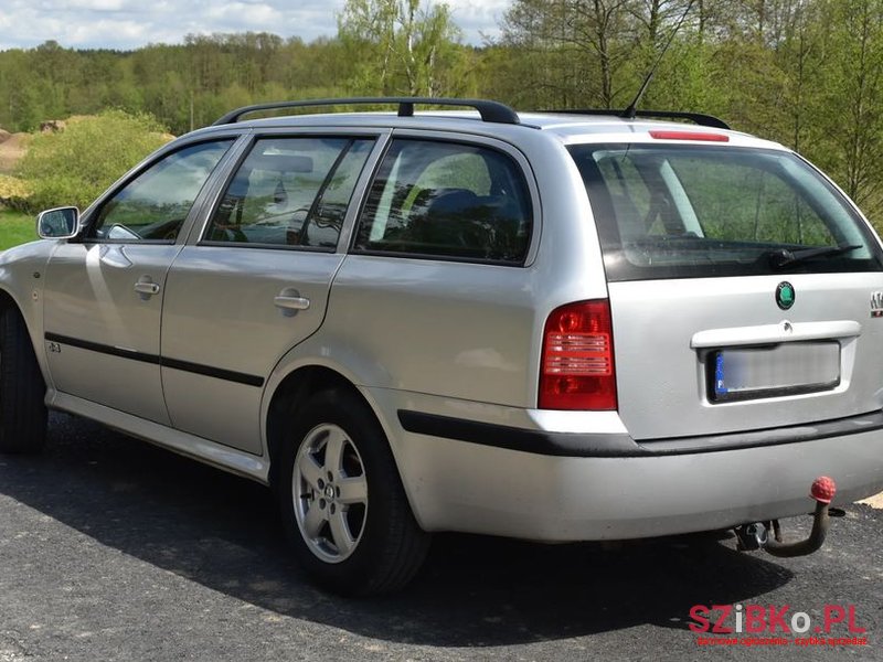 2007' Skoda Octavia photo #3