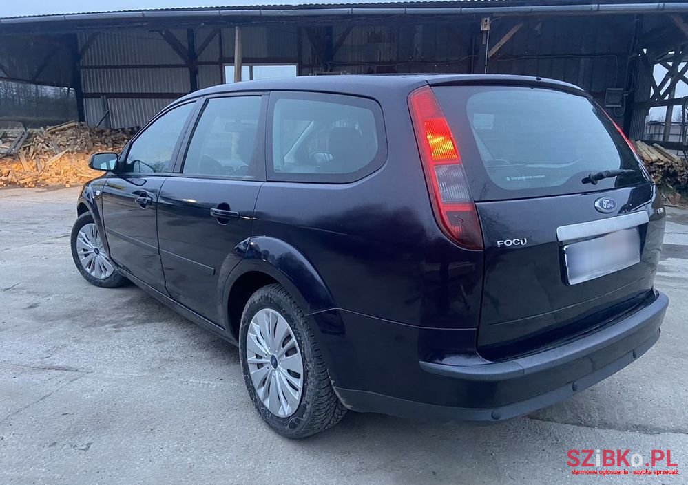 2005' Ford Focus photo #4