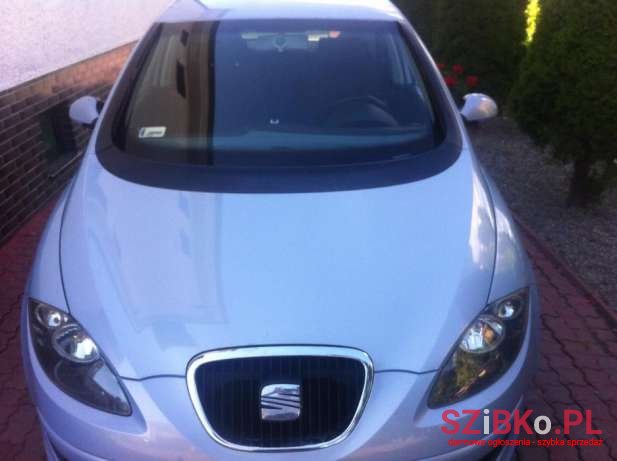 2004' SEAT Altea photo #1