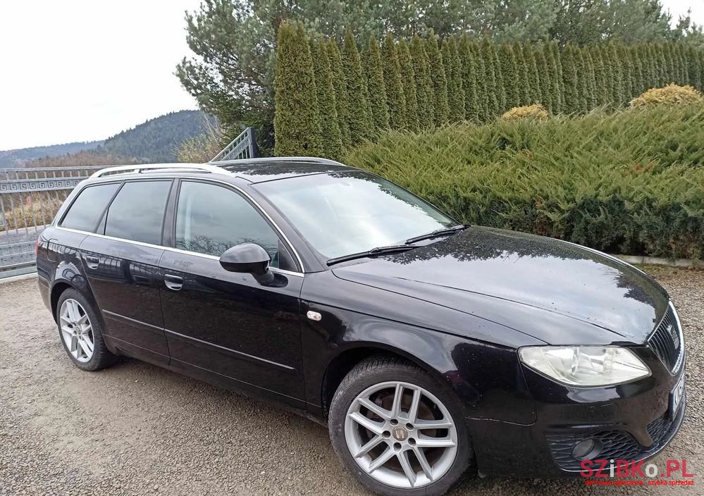 2011' SEAT Exeo photo #2