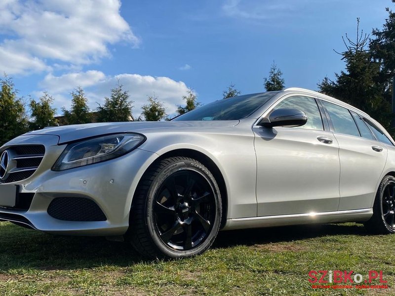 2015' Mercedes-Benz C-Class 220 T Cdi Dpf photo #1