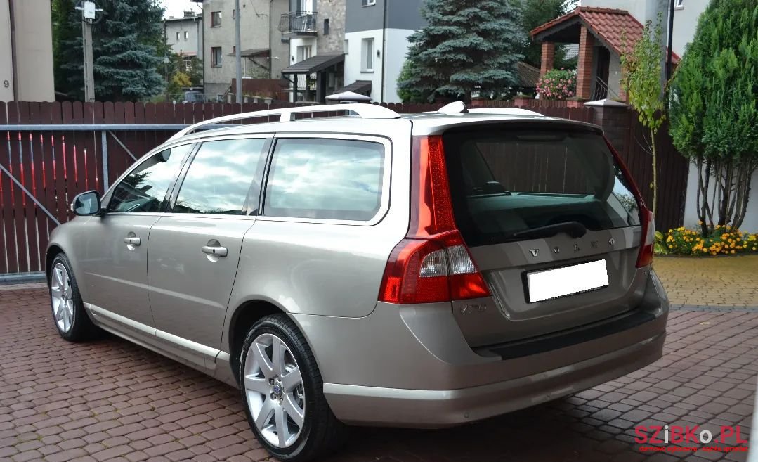 2007' Volvo V70 photo #4