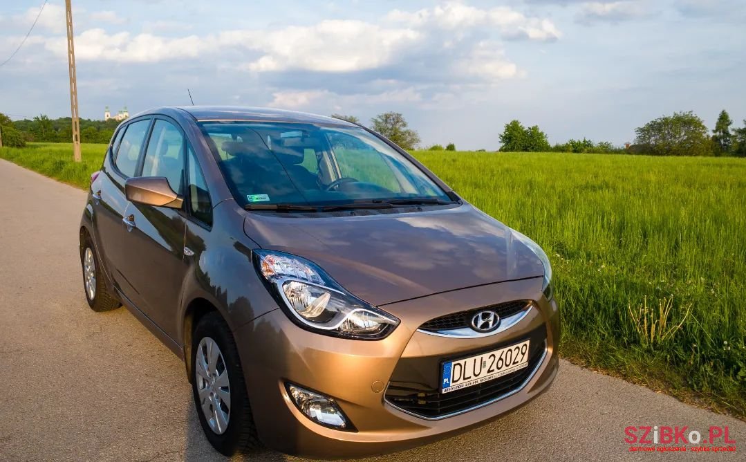 2012' Hyundai Ix20 photo #4