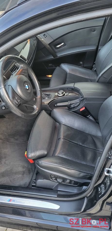 2006' BMW 5 Series photo #6