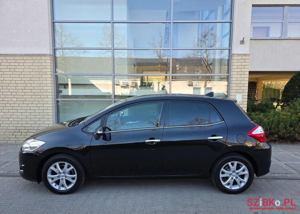 2012' Toyota Auris 1.6 Premium Start photo #4