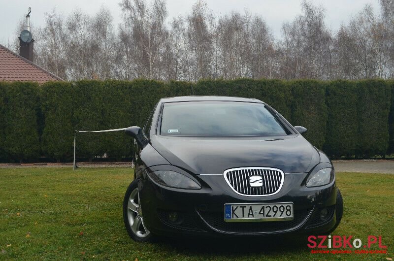 2007' SEAT Leon photo #4