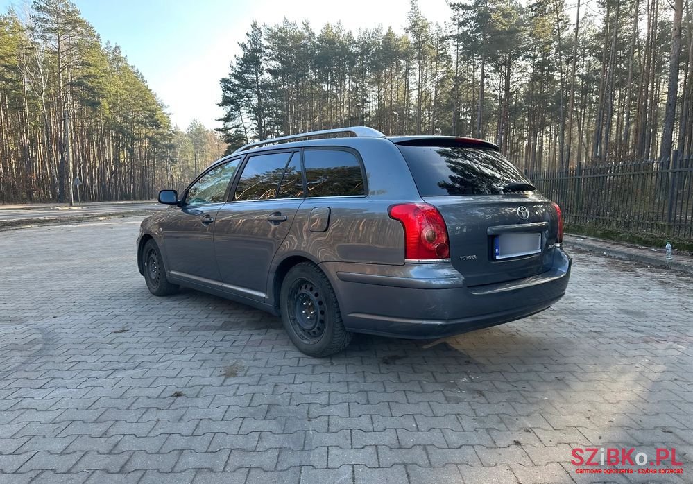 2003' Toyota Avensis 1.6 Vvt-I Terra photo #4