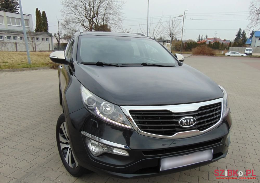 2010' Kia Sportage photo #4