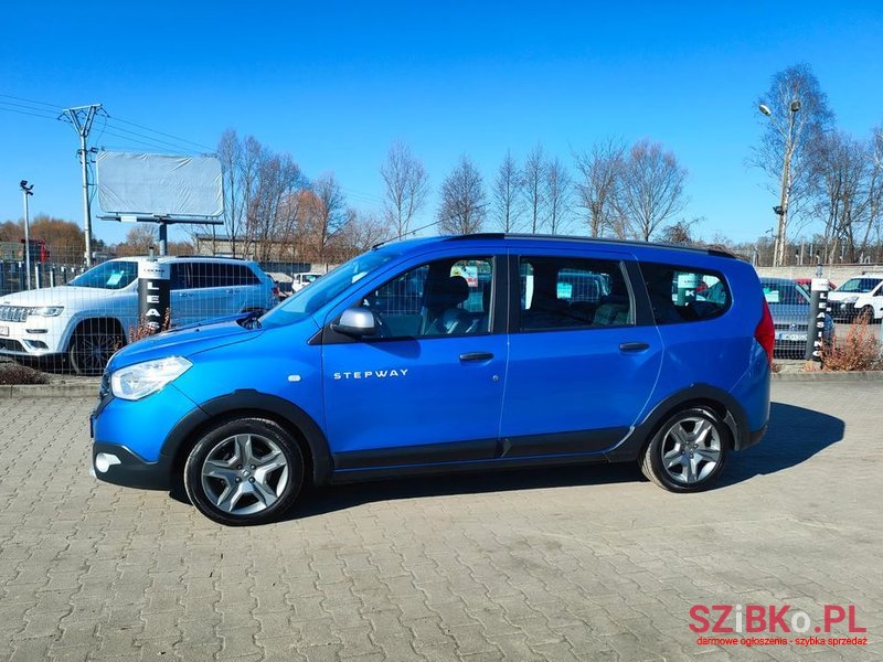 2019' Dacia Lodgy photo #2