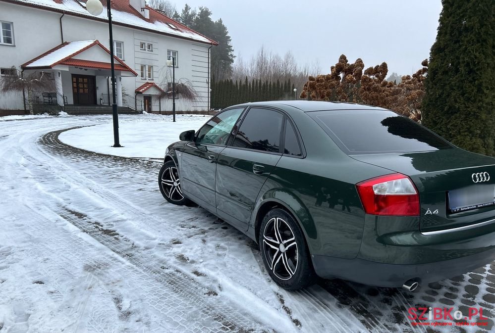2004' Audi A4 photo #2