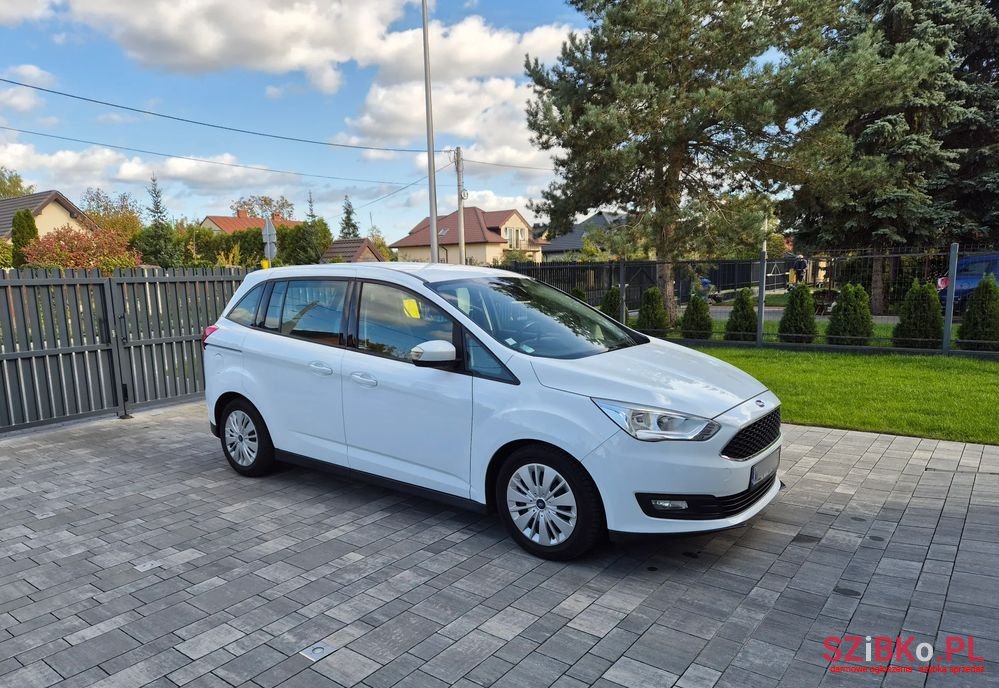 2017' Ford Grand C-MAX photo #1
