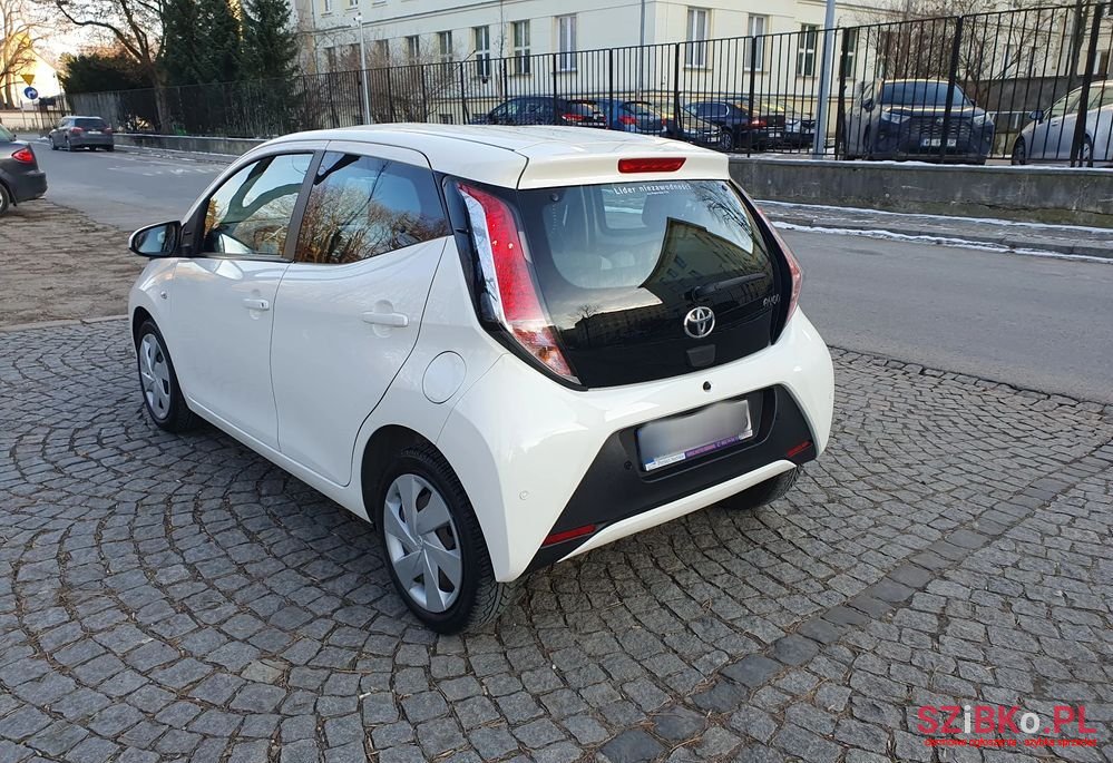 2016' Toyota Aygo 1.0 Vvt-I Sprint Eu6 photo #5