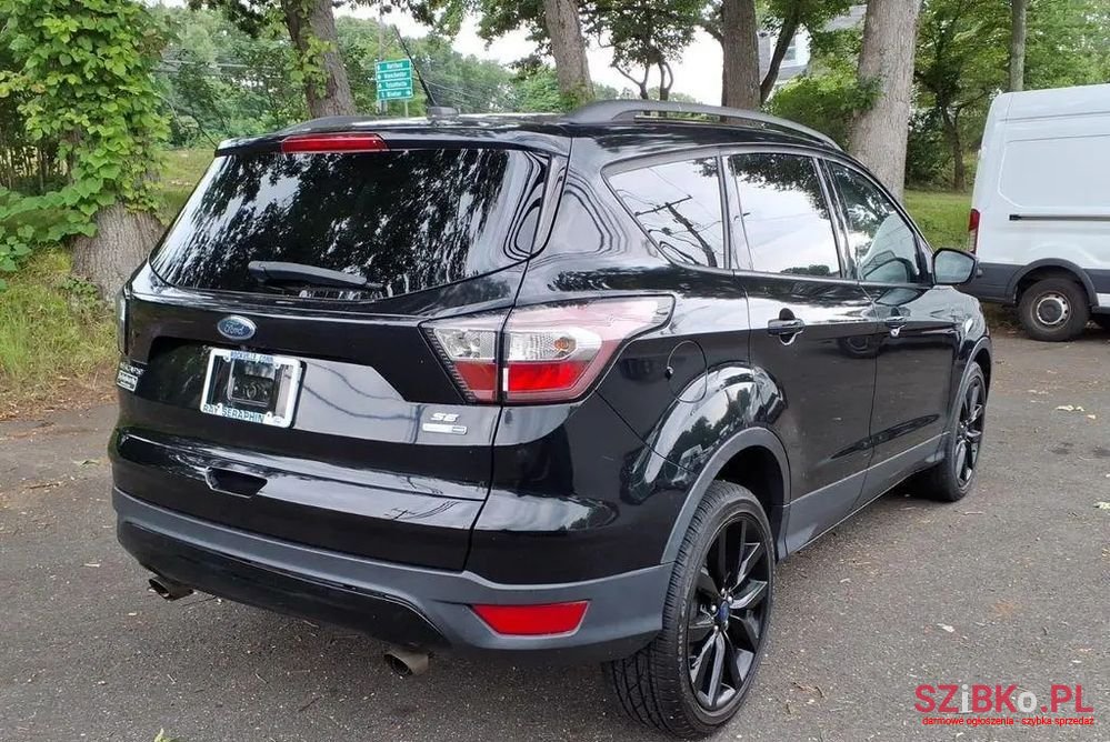 2020' Ford Escape photo #2