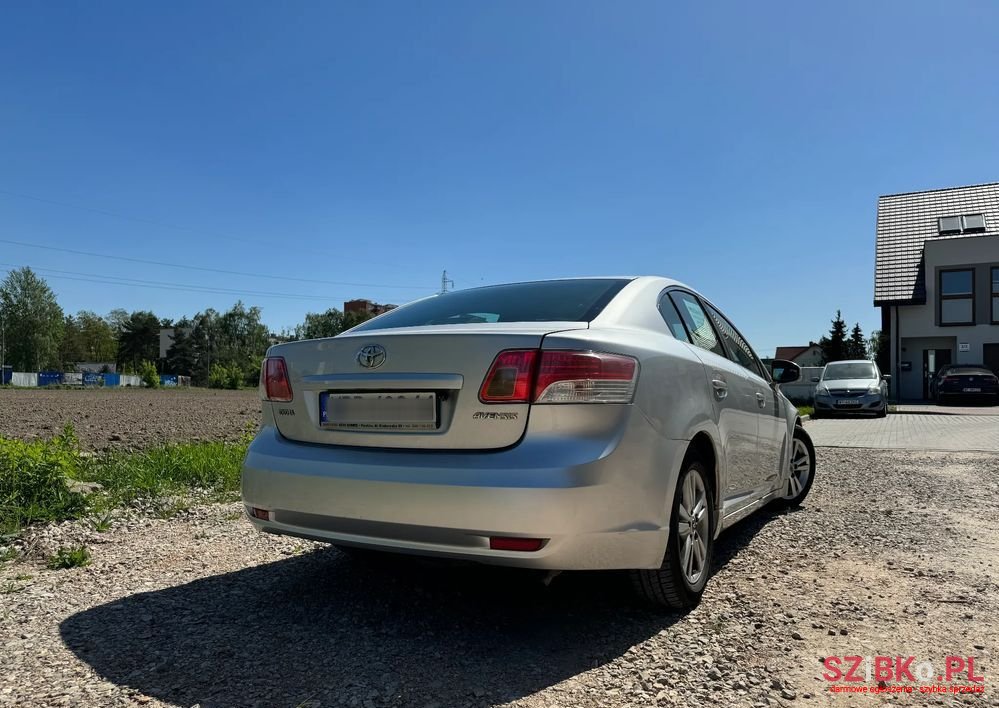 2009' Toyota Avensis photo #5