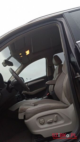 2011' Audi Q5 photo #2