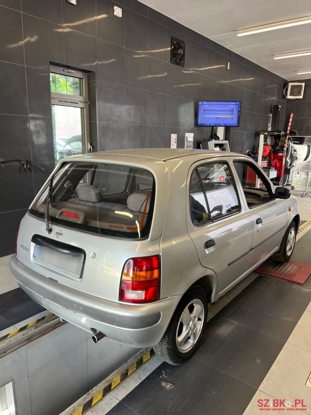 1997' Nissan Micra photo #2