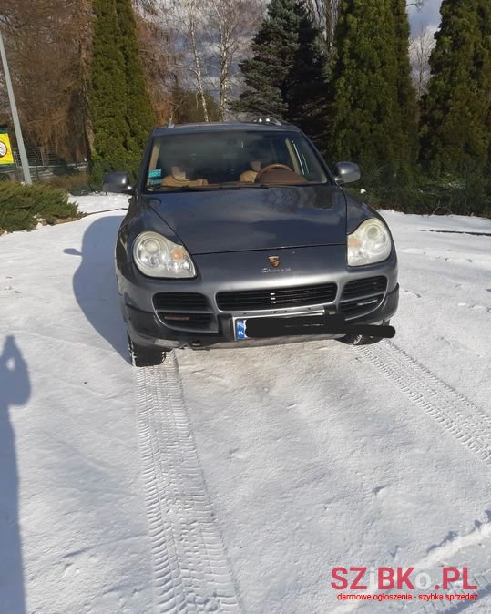 2005' Porsche Cayenne photo #1