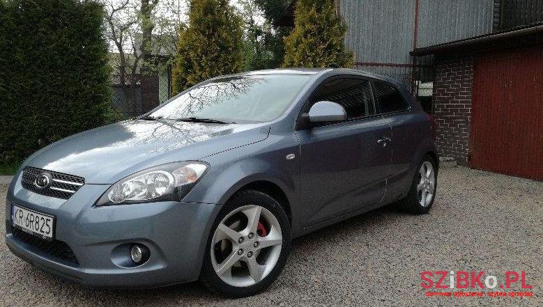 2008' Kia Pro Ceed photo #4