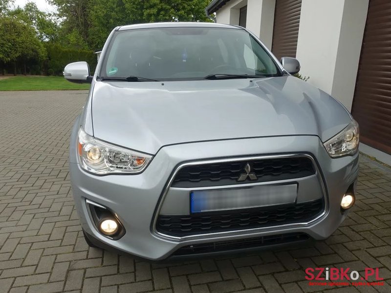 2014' Mitsubishi ASX photo #4