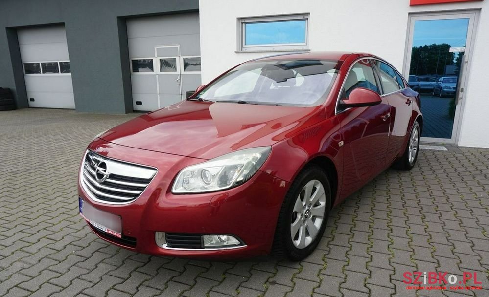 2009' Opel Insignia 1.6 Turbo Cosmo photo #2